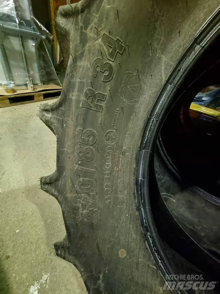 Mitas AC85 Dekk, hjul og felger