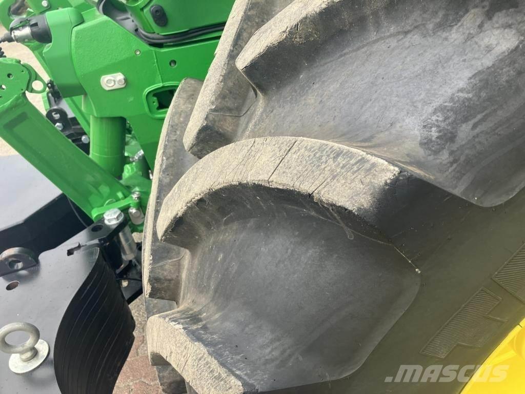 John Deere 6M250 Traktorer