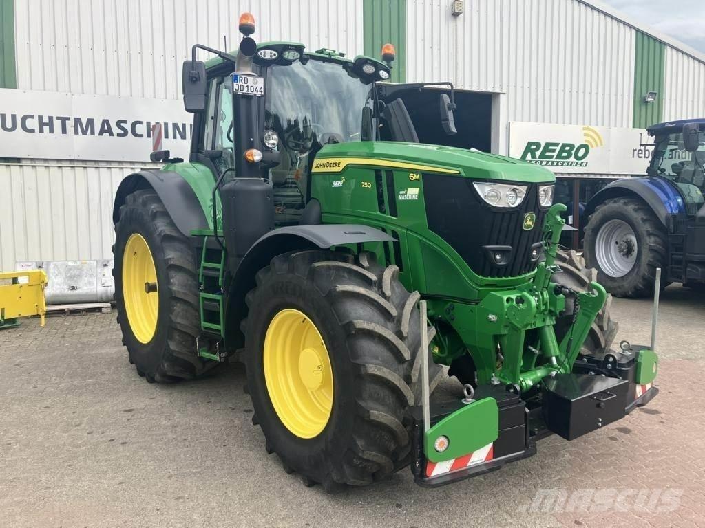 John Deere 6M250 Traktorer