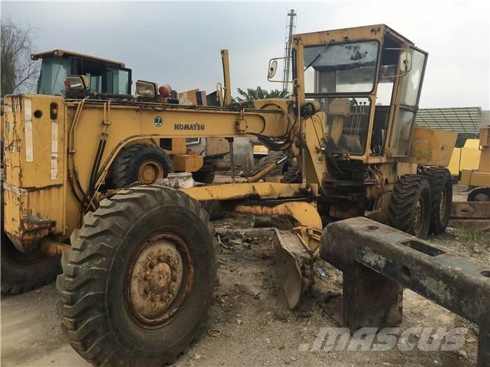 Komatsu GD 511 Veihøvler
