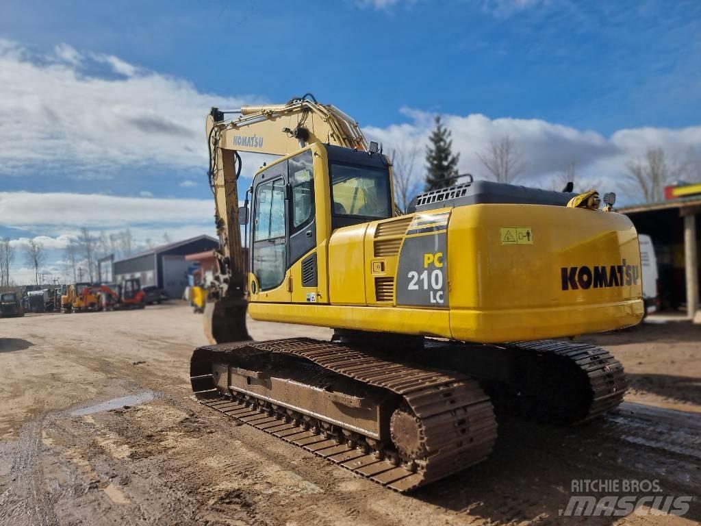 Komatsu PC 210 LC-8 Beltegraver