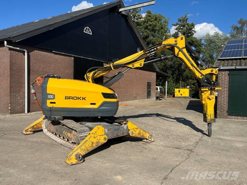 Brokk 500 Spesialtilpassede gravemaskiner