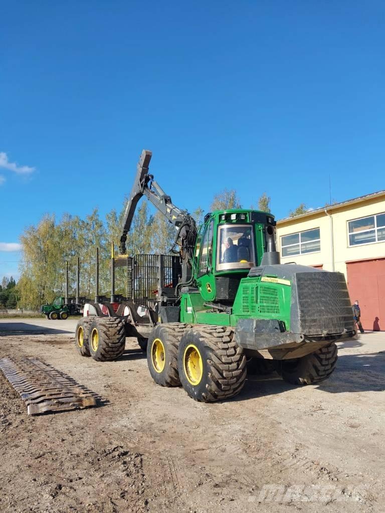 John Deere 1510G Lassbærere