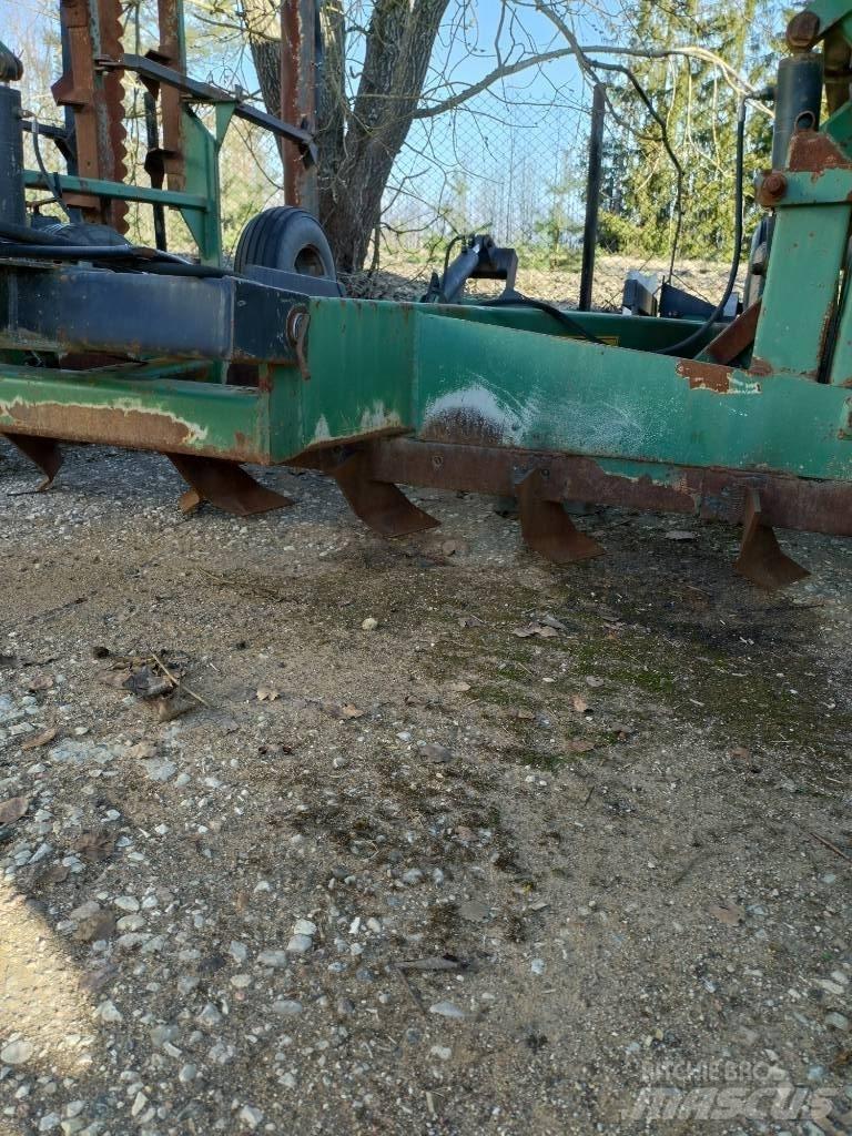 Kire 8,2m Grubber