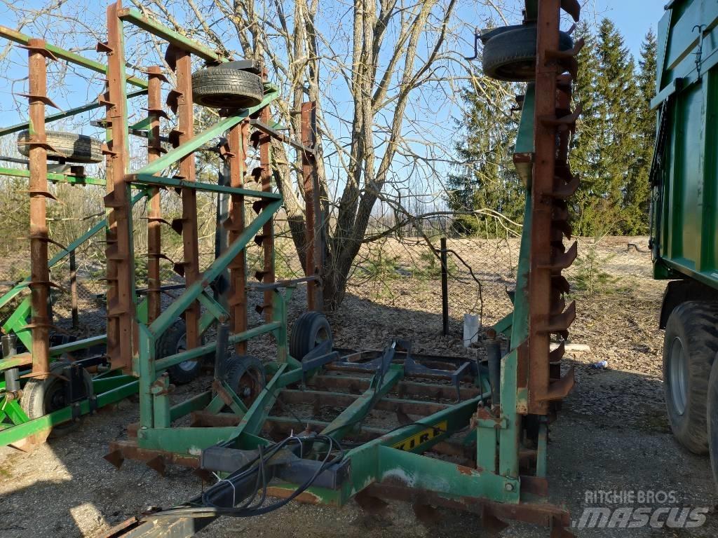 Kire 8,2m Grubber