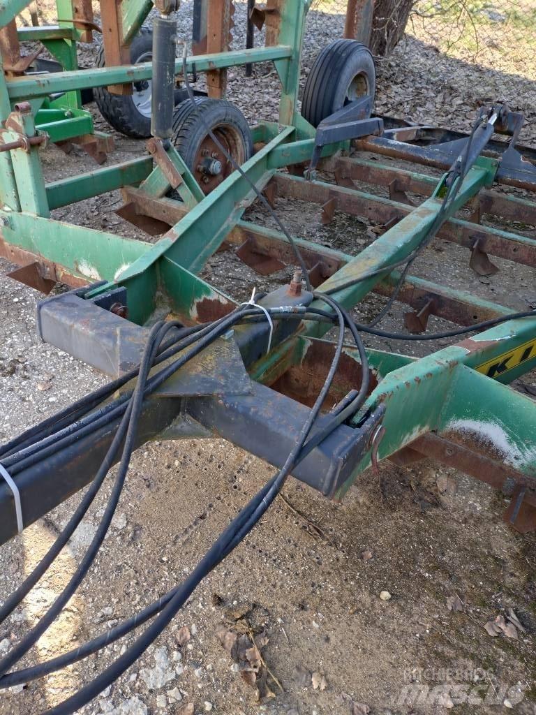 Kire 8,2m Grubber