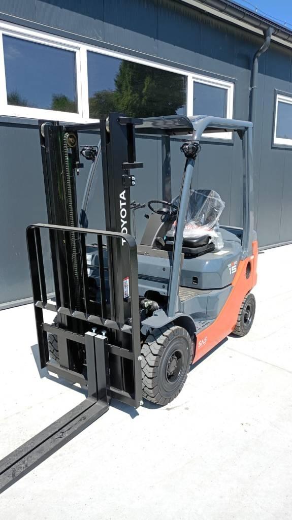Toyota 8FDF15 Diesel Trucker