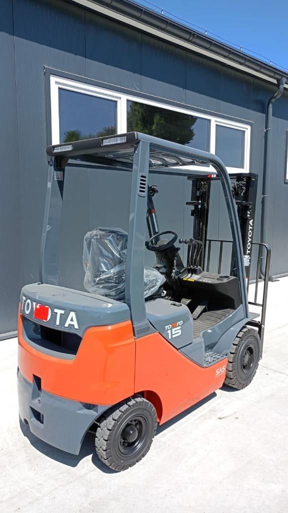 Toyota 8FDF15 Diesel Trucker
