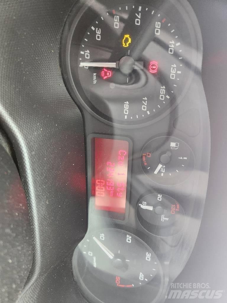 Iveco DAILY 35C14 Varebiler