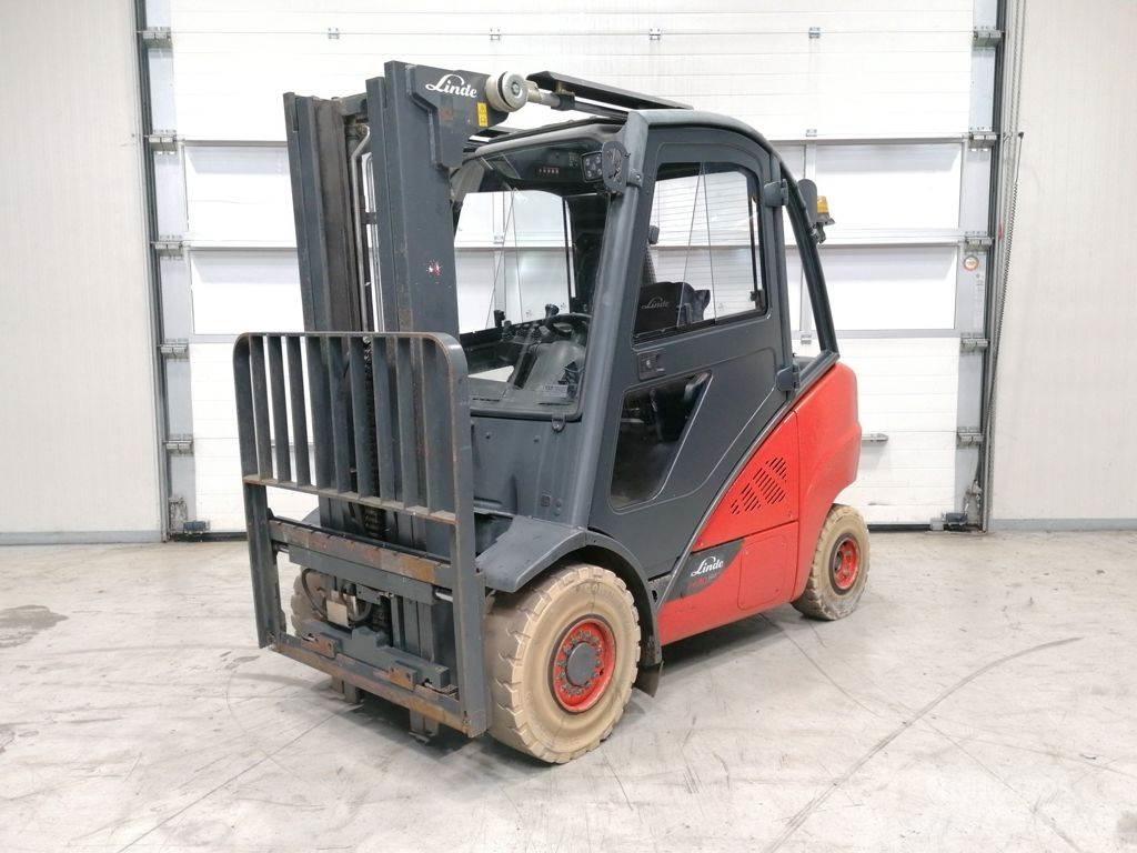 Linde H30D-02 Diesel Trucker