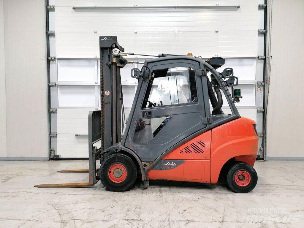 Linde H30D-02 Diesel Trucker