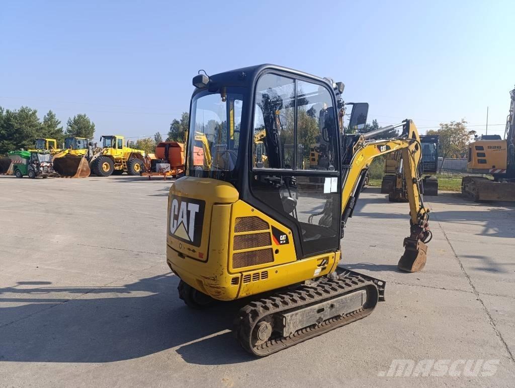 CAT 301.7 D Minigravere <7t