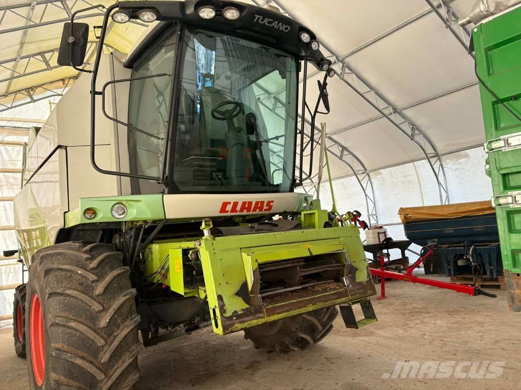 CLAAS Tucano 320 Skurtreskere