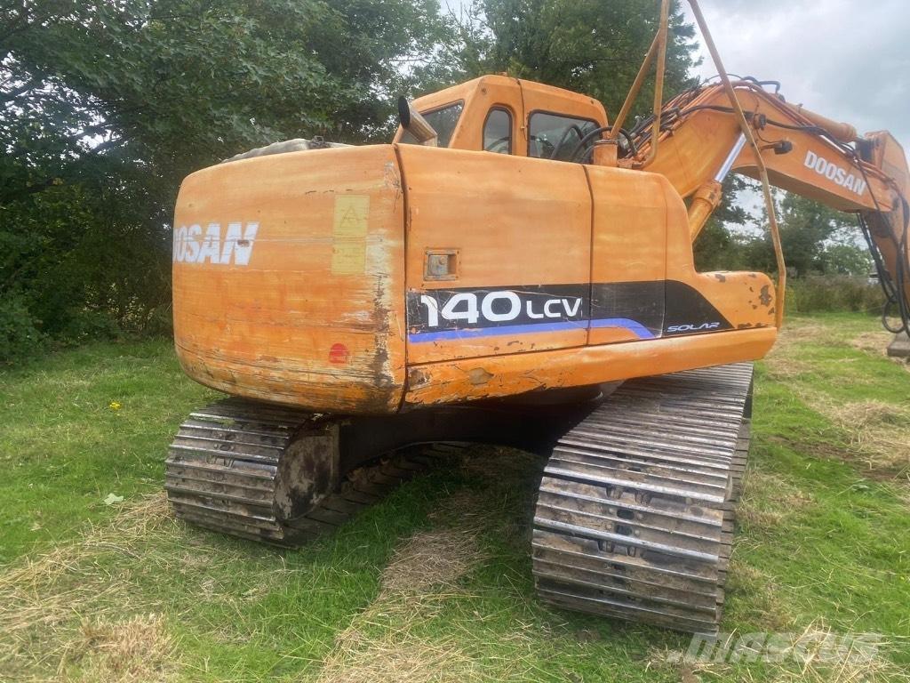 Doosan DX 140 Hjulgravere