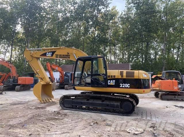 CAT 320C Beltegraver