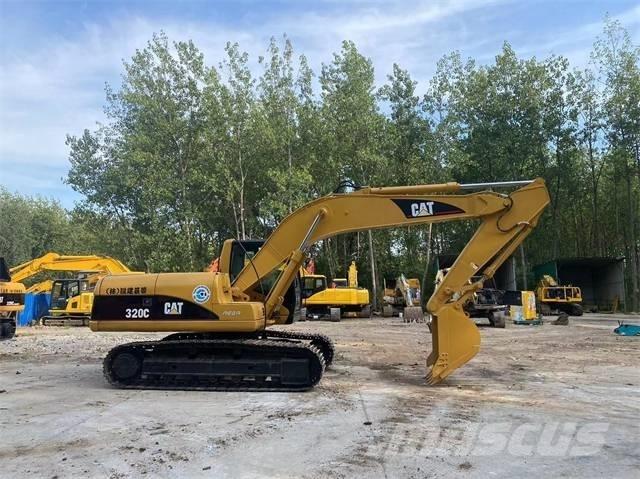 CAT 320C Beltegraver