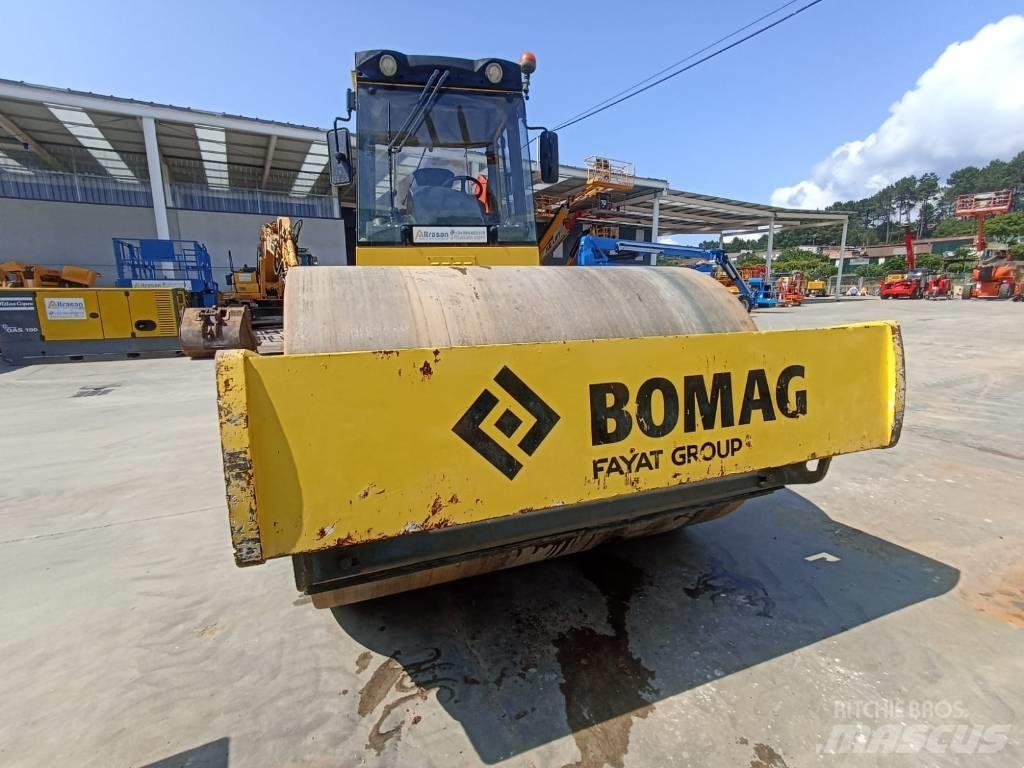 Bomag BW 219 D H-4 Hjullaster til komprimering