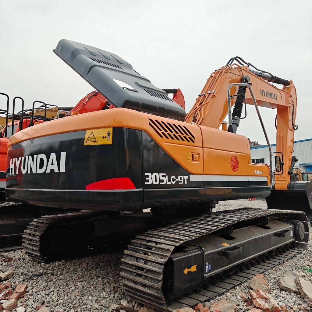 Hyundai 305-9T Beltegraver