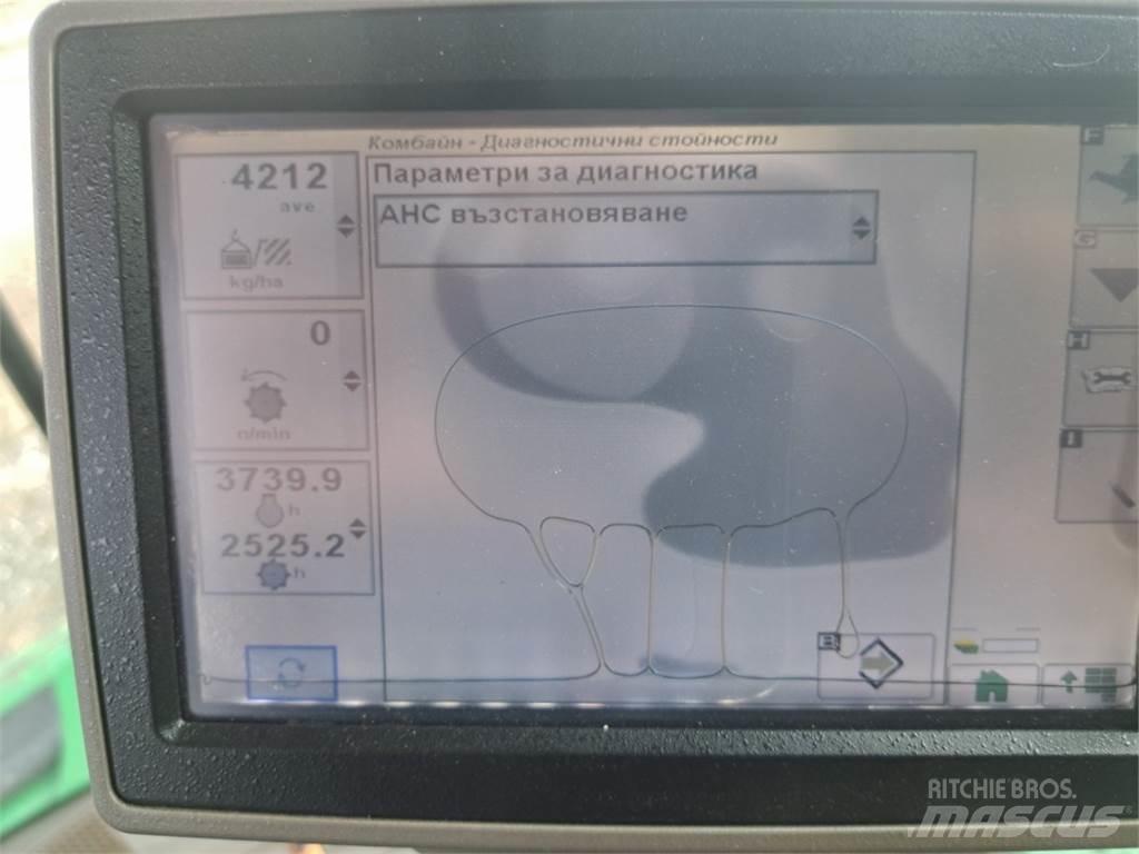 John Deere W650 Skurtreskere