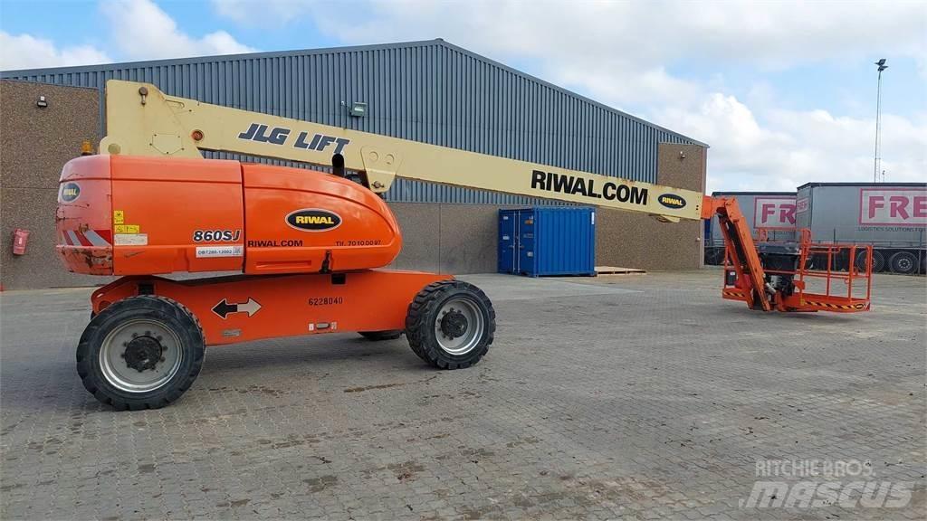 JLG 860SJ Teleskop bomlifter