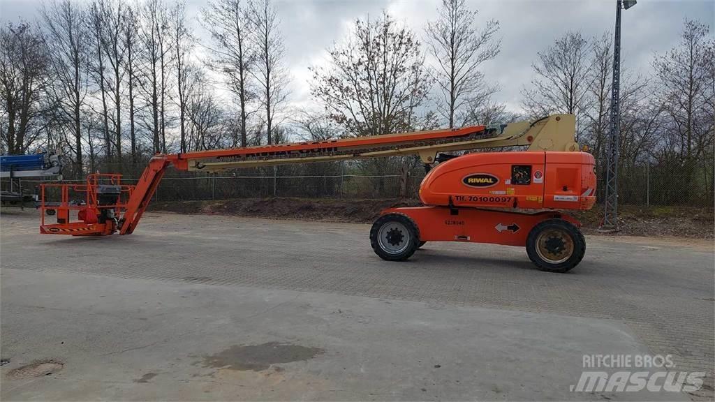 JLG 860SJ Teleskop bomlifter