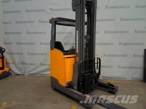 Jungheinrich ETV 214 Skyvemasttruck