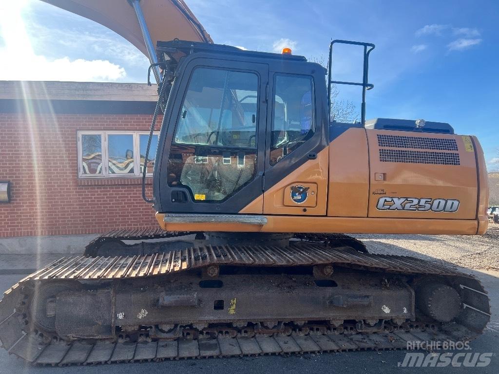 CASE CX 250 D Beltegraver