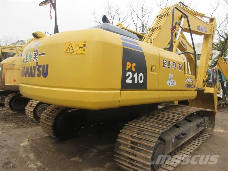 Komatsu PC 210 LC Beltegraver
