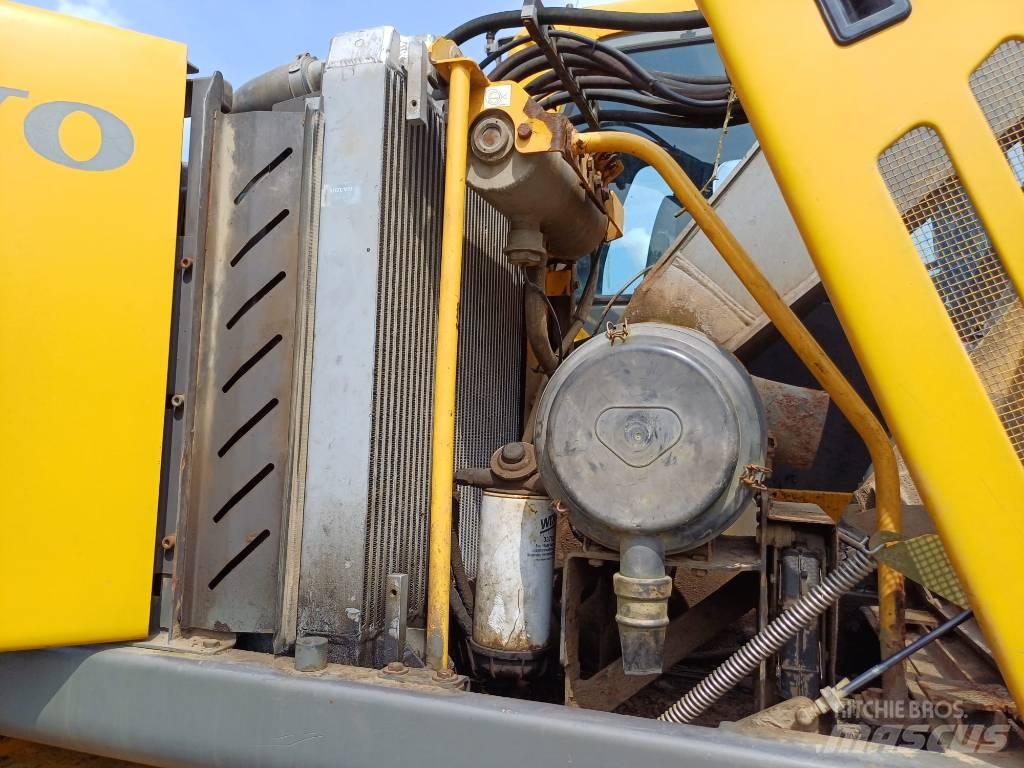 Volvo EW 160 B Hjulgravere