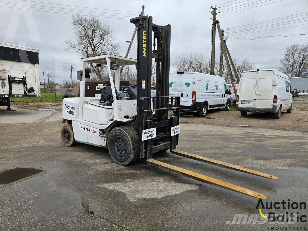 Hyster H5.00DX Diesel Trucker