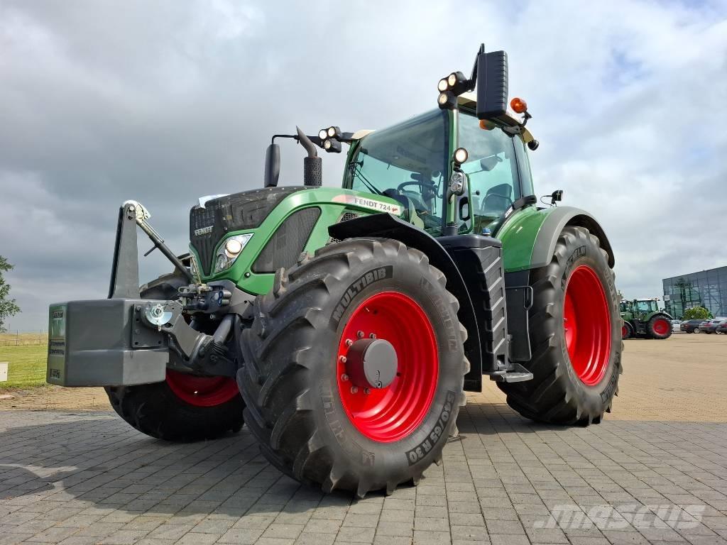 Fendt 724 Profi Traktorer