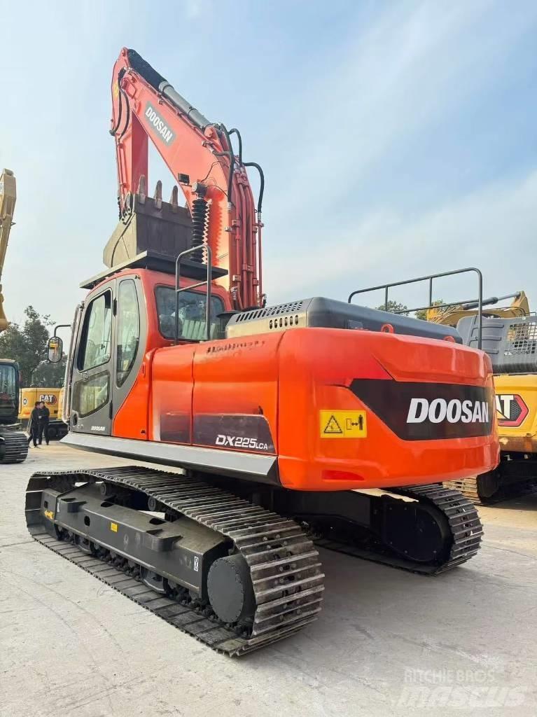 Doosan DX 225 LCA Midigravere 7 - 12t