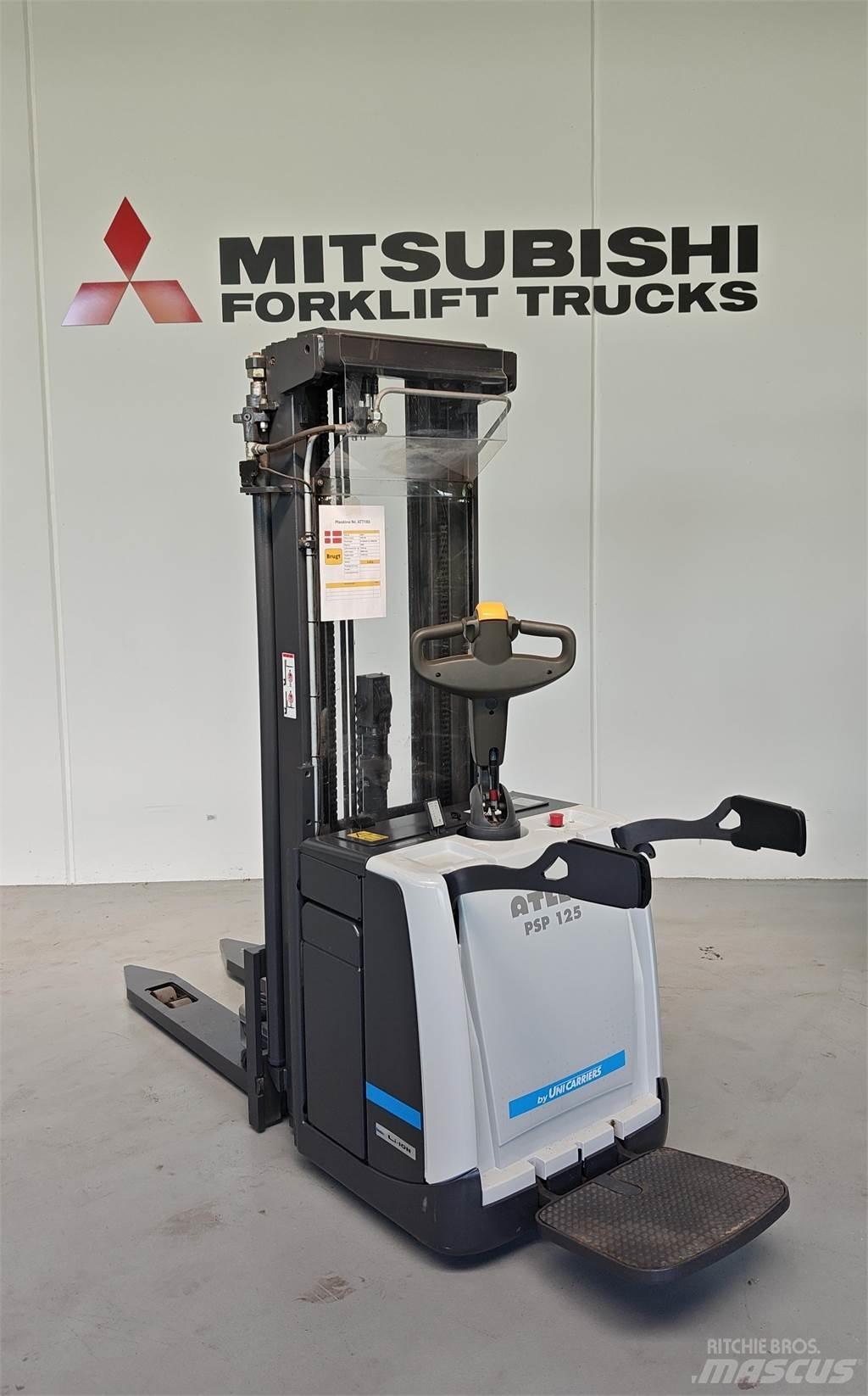 Atlet PSP125 Lavtløftende truck med platform