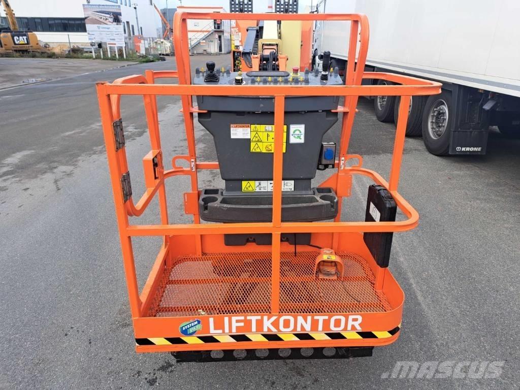 JLG E 300 AJP Leddede bomlifter