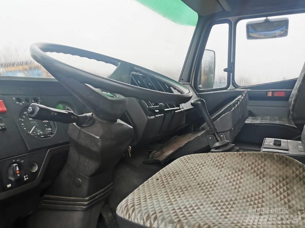 Mercedes-Benz 2426 Slamsugere