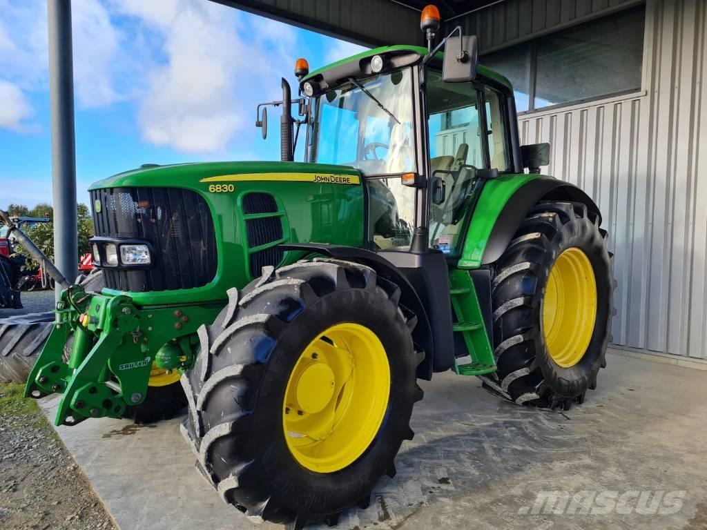 John Deere 6830 Traktorer