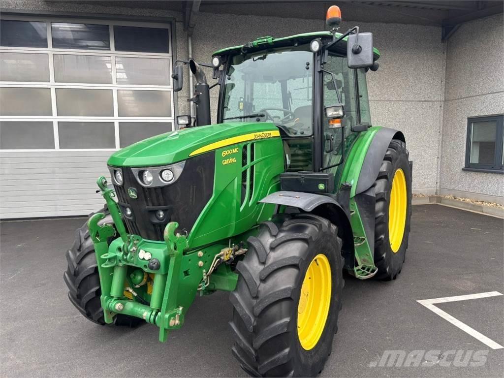 John Deere 6100MC Traktorer