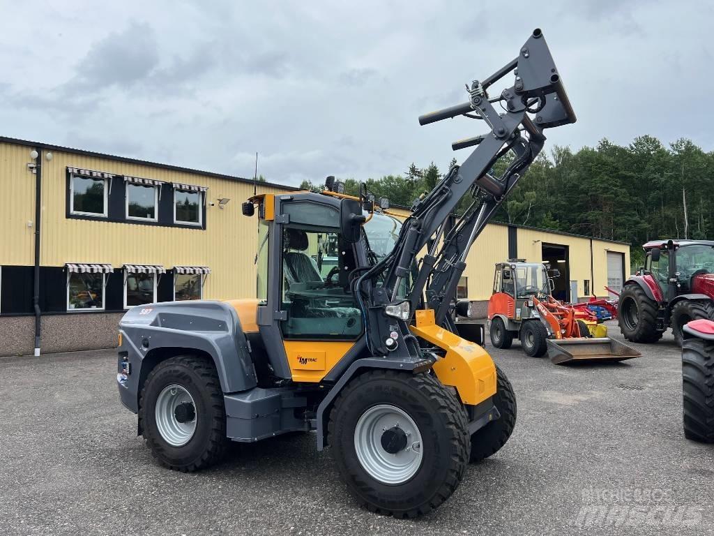 LM Trac 587 Redskapsbærere