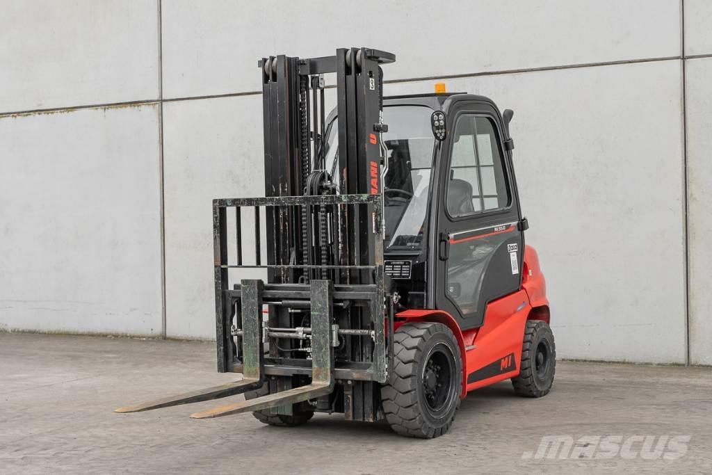 Manitou MI 35 D Diesel Trucker