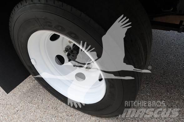 Isuzu NPR HD Anlegg - Annet