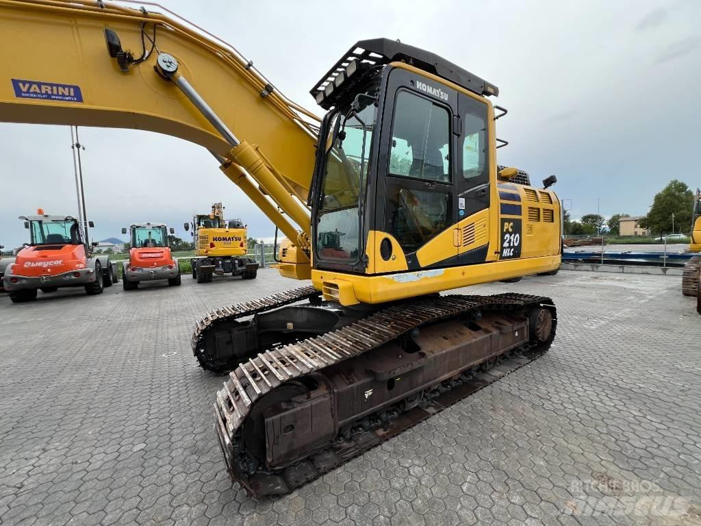 Komatsu PC210NLC-11 Beltegraver