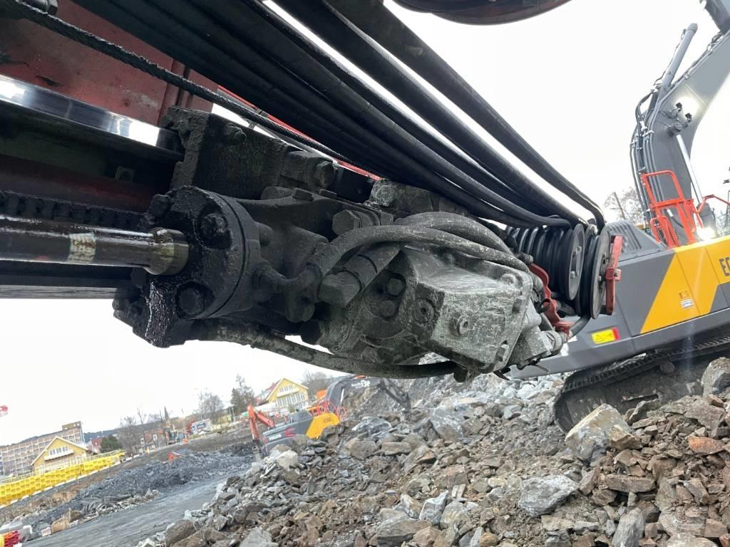 Sandvik DX800i Borerigger