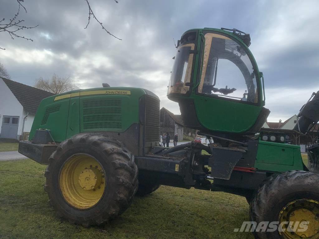 John Deere 1470 E Hogstmaskiner