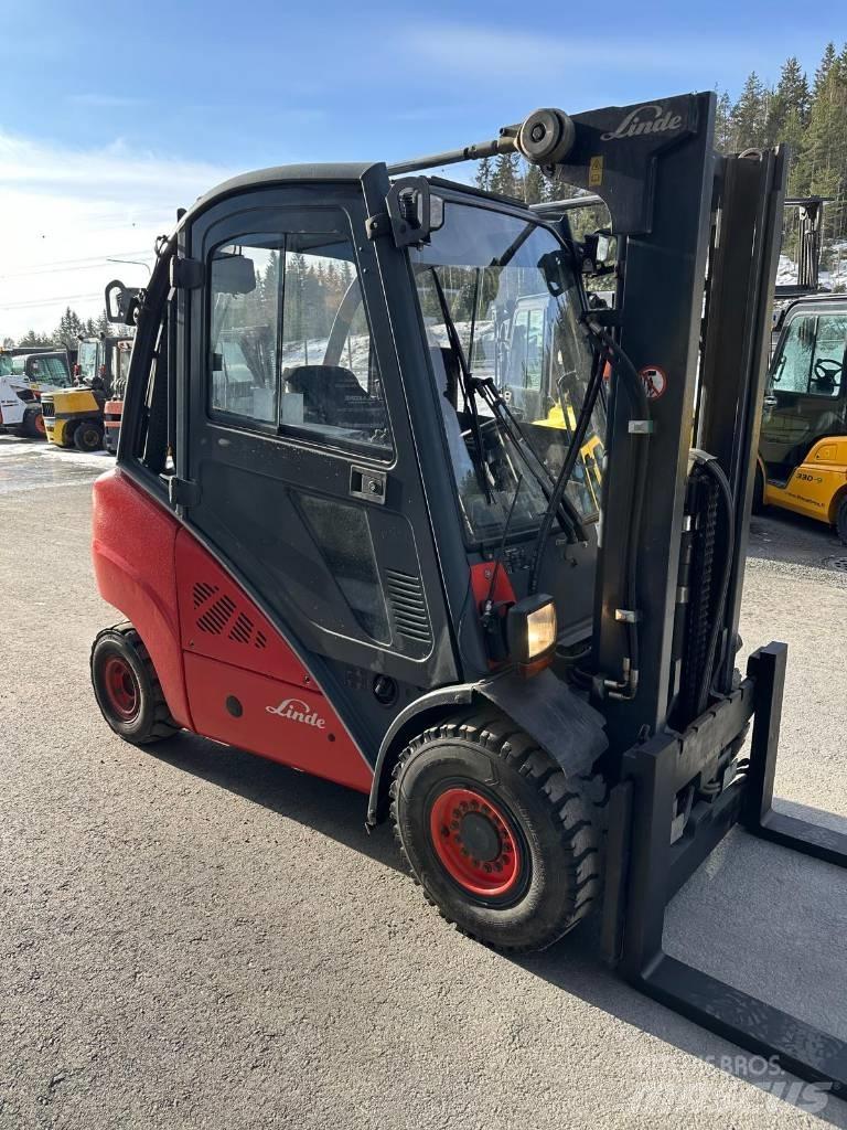 Linde H35D Diesel Trucker