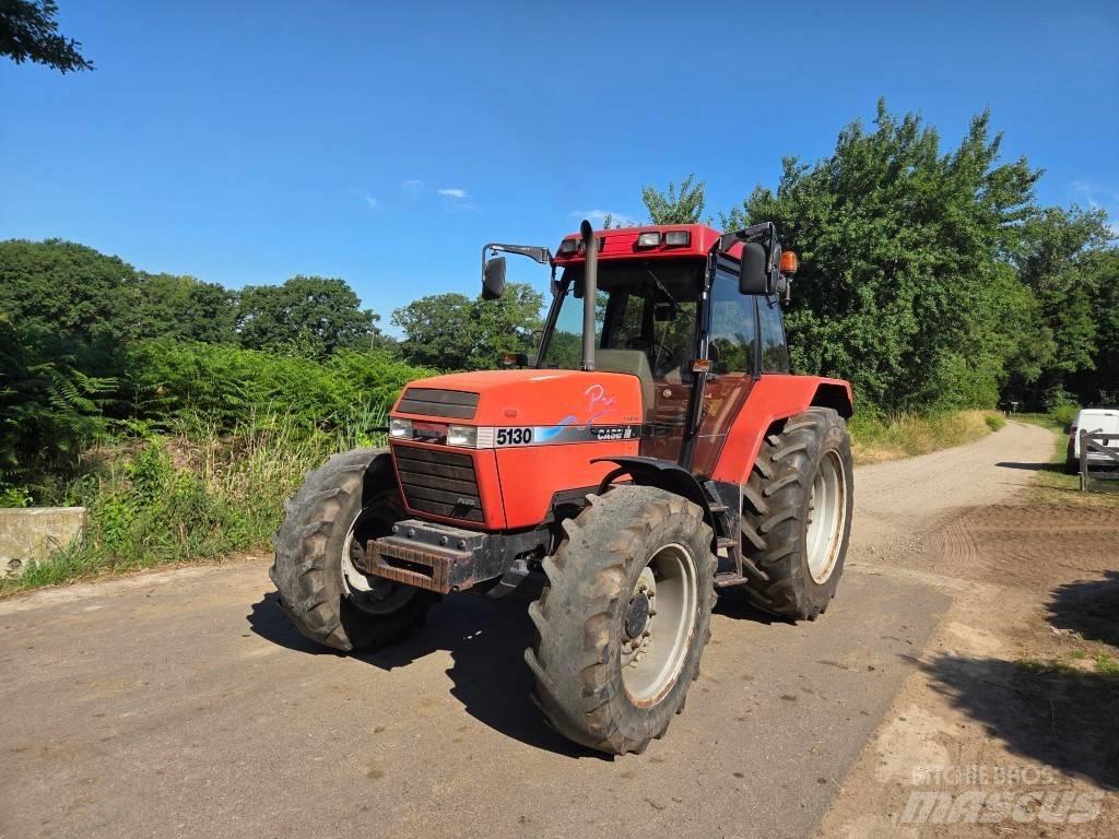 CASE 5130 Traktorer
