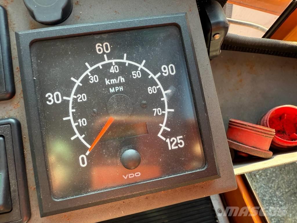 Hansa APZ 1003 MPV/redskapsbærer