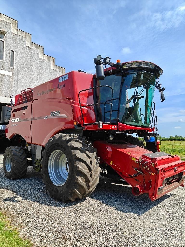 Case IH 9250 Skurtreskere