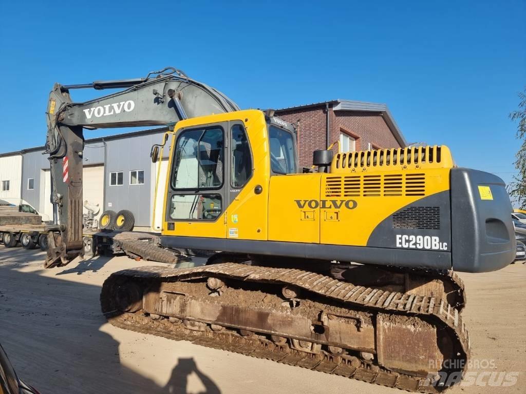 Volvo EC 290 B LC Beltegraver