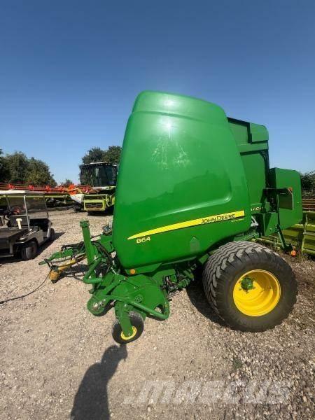 John Deere 864 Rundballepresser