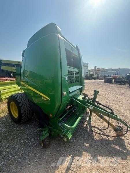 John Deere 864 Rundballepresser